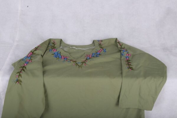 Green Shirt Light Embroidered - Image 3