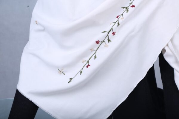 Embroidered White Cream Scarf - Image 12