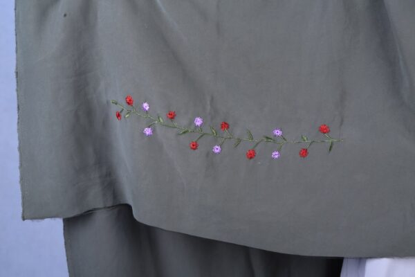 Embroidered Dark Green Scarf - Image 8