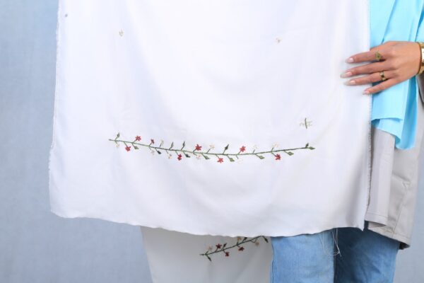 Embroidered White Cream Scarf - Image 7