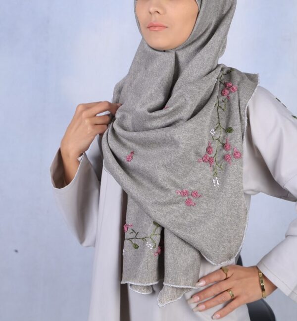 Embroidered Dark Gray Scarf - Image 4