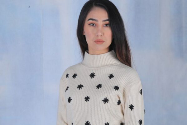 Embroidered Half Withe Sweater - Image 9