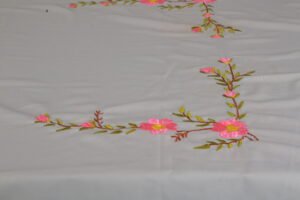 Garden of Grace – Embroidered Tablecloth with 4 Placemat
